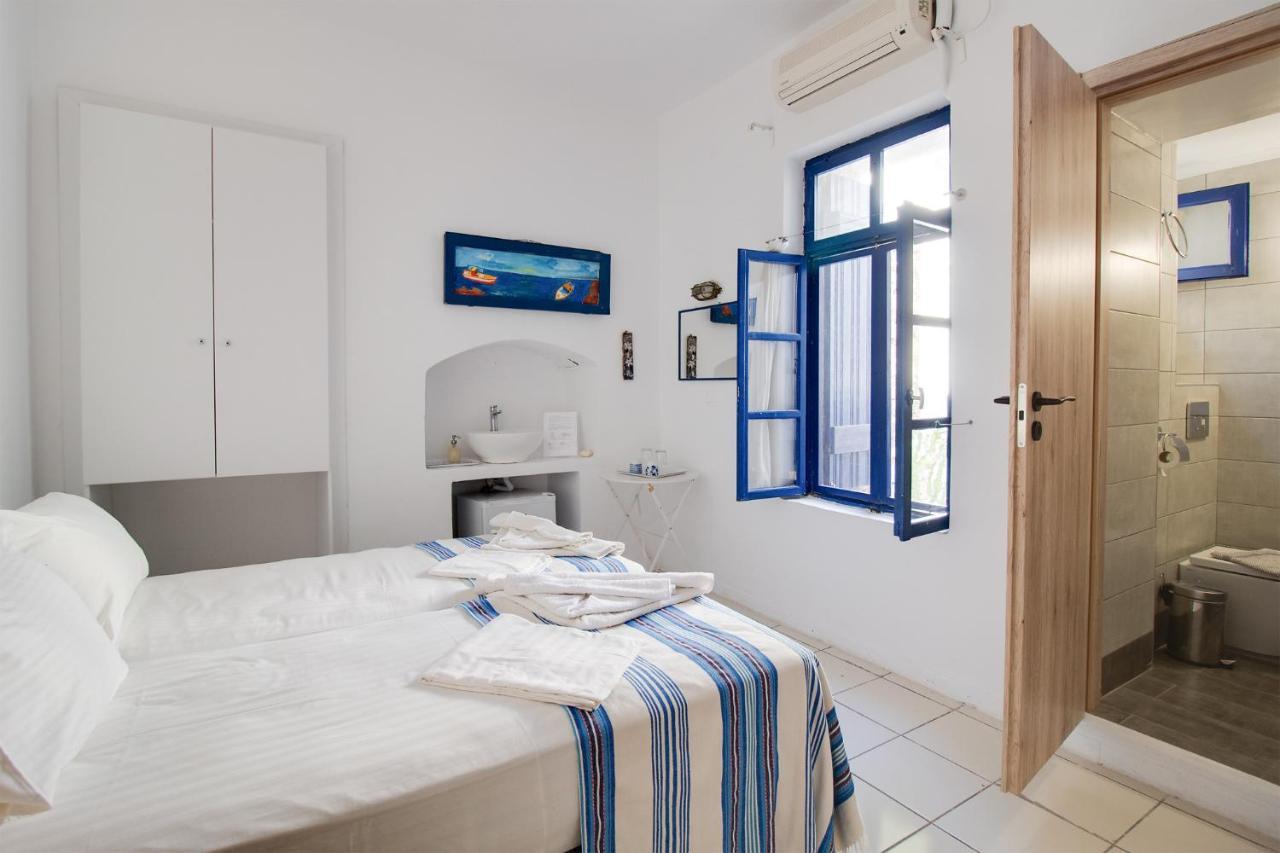 Agriolykos Pension Ágios Kírykos Buitenkant foto