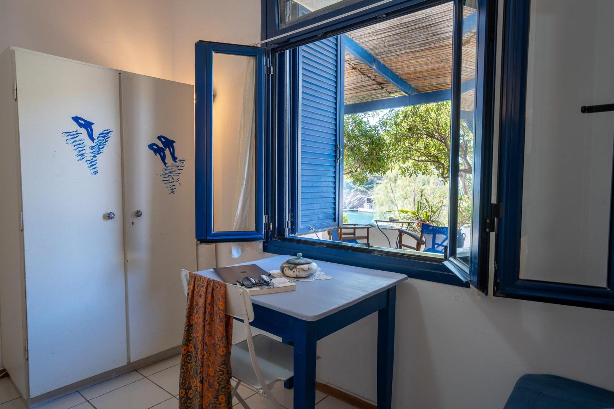 Agriolykos Pension Ágios Kírykos Buitenkant foto