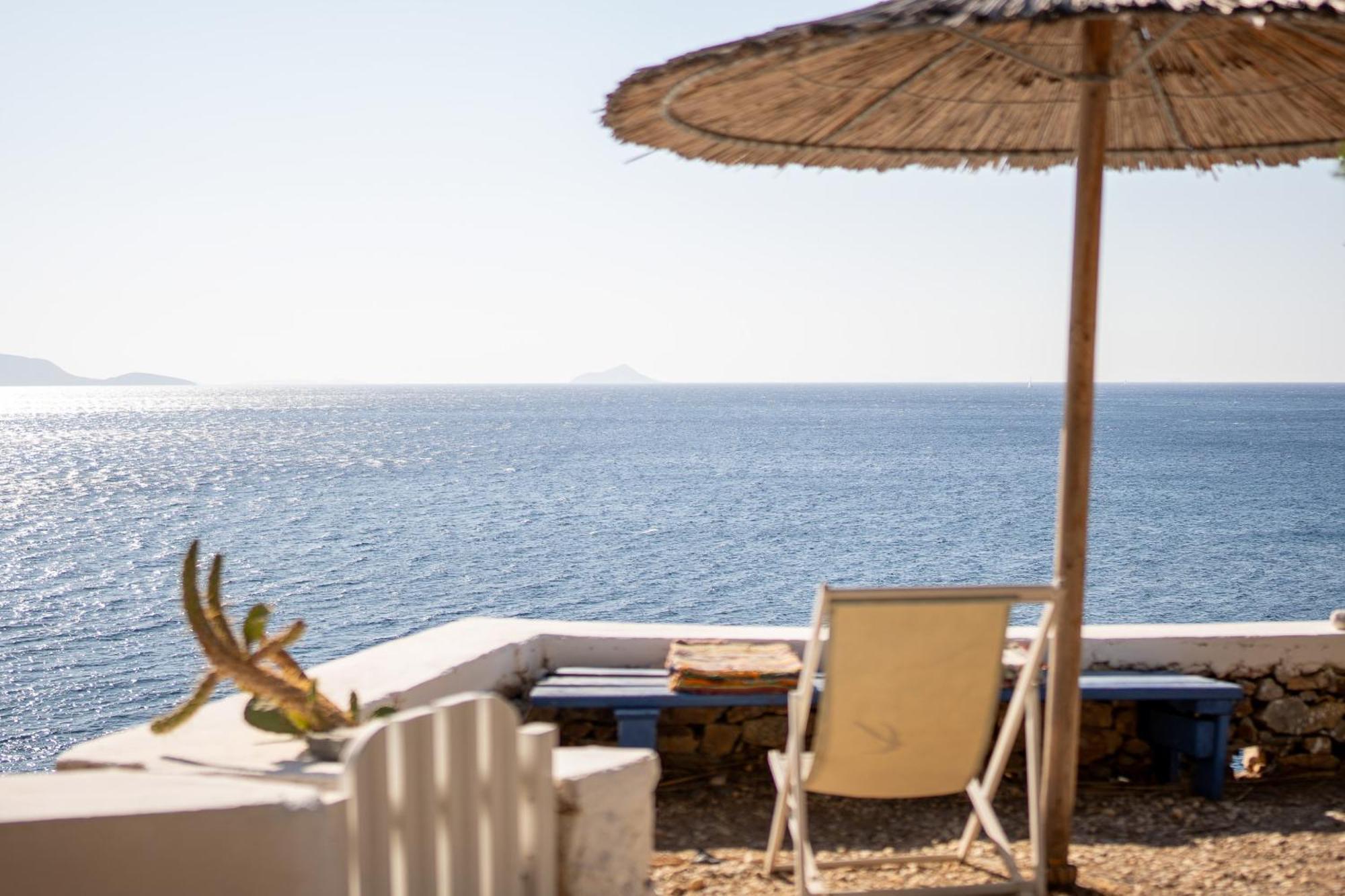 Agriolykos Pension Ágios Kírykos Buitenkant foto
